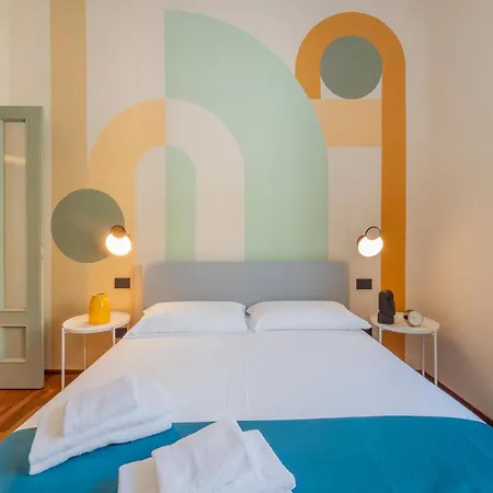 Xenia - Renovated Two-room In Sant'ambrogio Milan